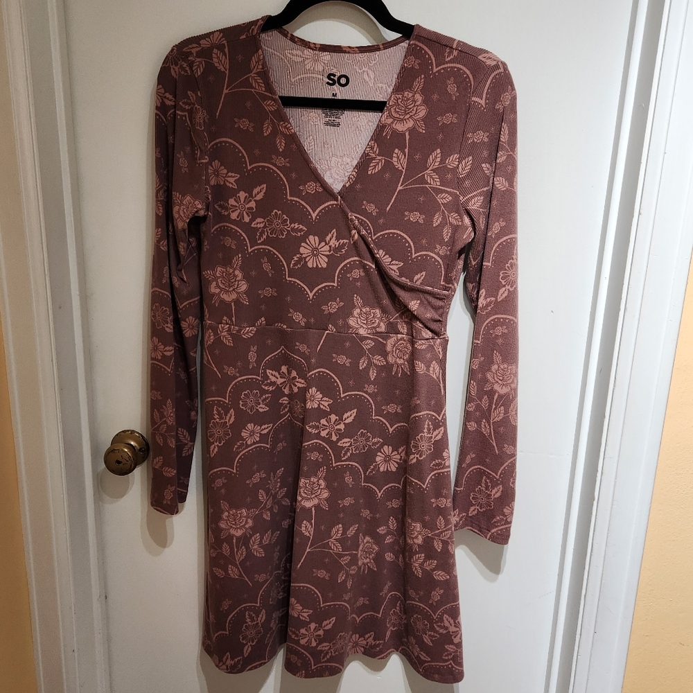 SO long sleeve dress Md